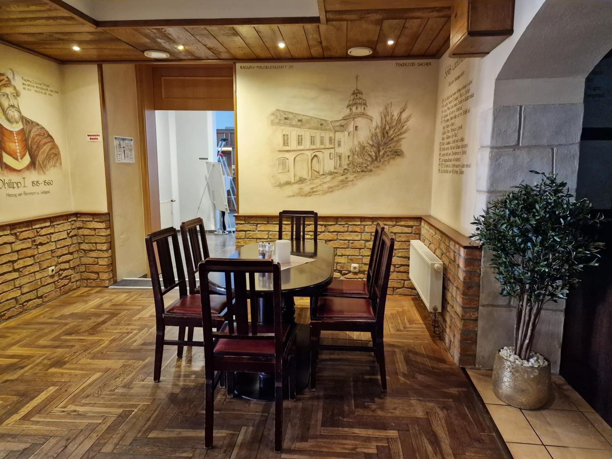 Hotel Am Markt & Brauhaus Stadtkrug 웨케문데 외부 사진