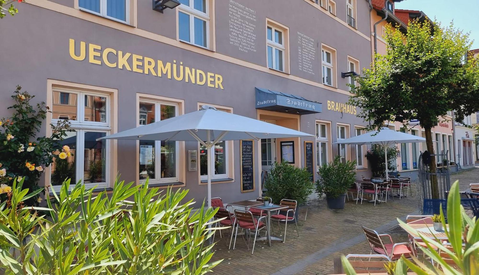Hotel Am Markt & Brauhaus Stadtkrug 웨케문데 외부 사진