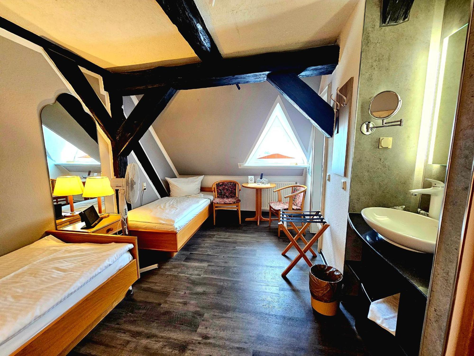 Hotel Am Markt & Brauhaus Stadtkrug 웨케문데 외부 사진
