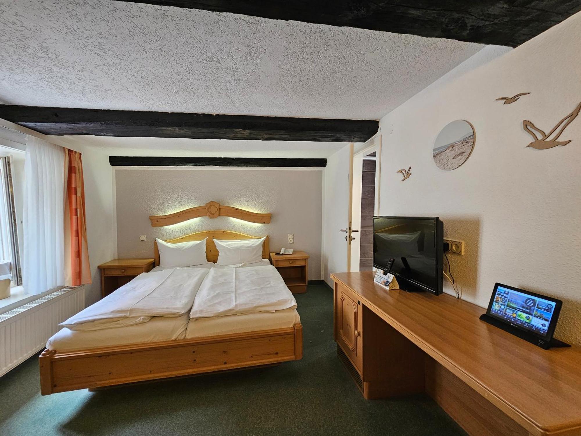 Hotel Am Markt & Brauhaus Stadtkrug 웨케문데 외부 사진